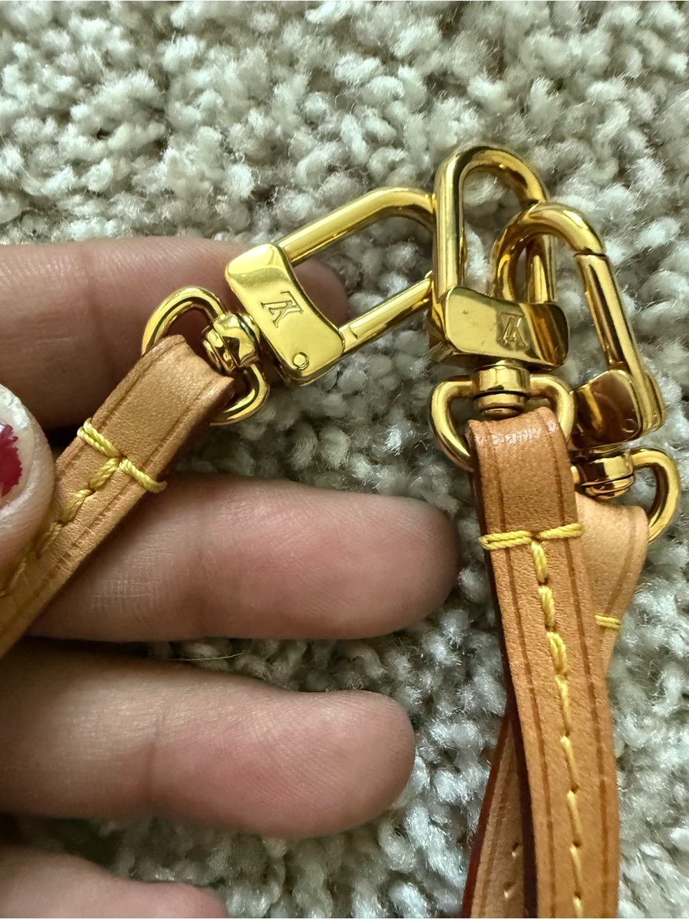 Louis Vuitton Pochette strap H4 - Picture 4 of 5